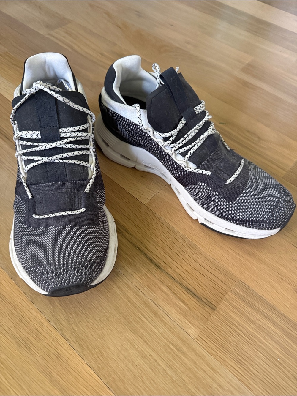 On Running Cloudnova Women Sneakers
